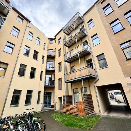 Premium Apartment In Magdeburg Stadtfeld Ost Mit 2 Schlafzimmern & Stellplatz ภายนอก รูปภาพ
